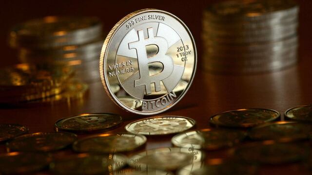 CRIPTOMONEDAS. "La creciente popularidad de las criptomonedas representa una amenaza real tanto para el usuario promedio como para las grandes empresas", analizó una empresa de seguridad informática. (DPA / Archivo)
