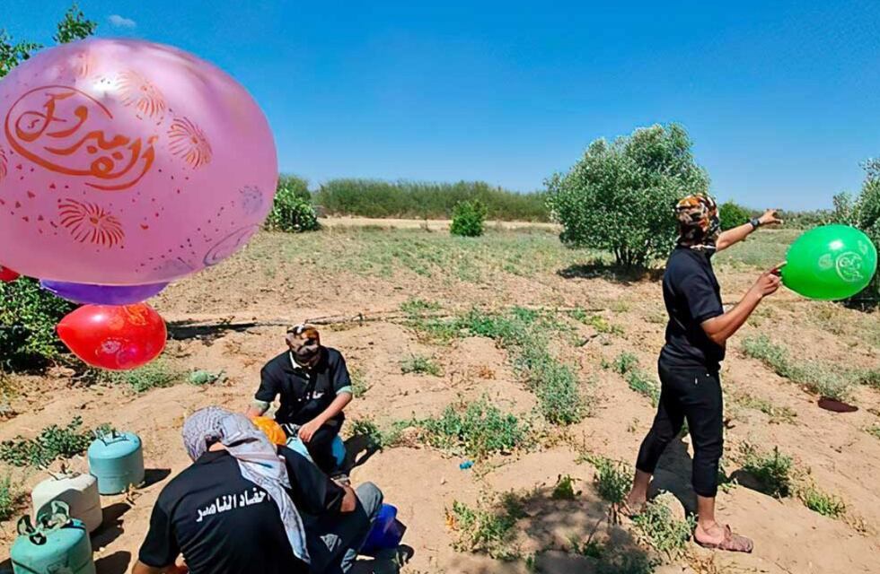 Tensión en Gaza: activistas pro Hamas lanzaron globos incendiarios hacia Israel