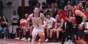 Jujuy Básquet tuvo un arranque intenso en Santa Fe, pero no logró sostener la ventaja en el cierre.