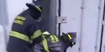 Bomberos rescataron a un perro en Rafaela