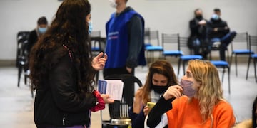 El Ministerio de Salud confirmó que 1.996.356 personas ya recibieron al menos la primera dosis de la vacuna contra el COVID-19.
