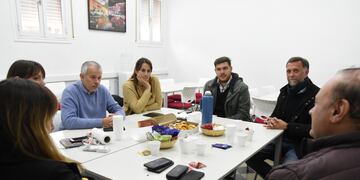 Funcionarios y gremialistas visitaron empresas promoviendo el empleo
