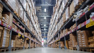 Cuidar los stocks de productos importados, una prioridad en muchas empresas.