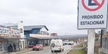 Rige nuevo sistema de estacionamiento en calle Pedro Oliva entre Gendarmería Nacional y Rafaela Ishton