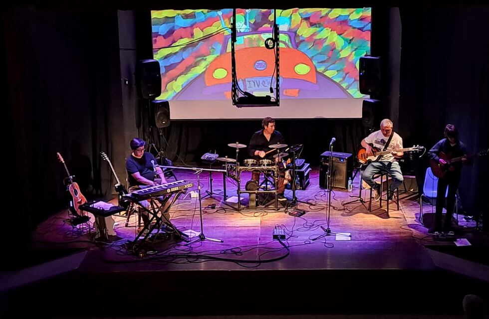 Beatles en Vivo se presenta en Bahía Blanca