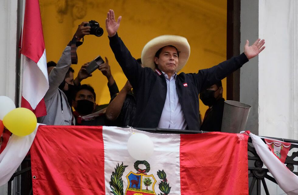Elecciones en Perú: terminó el escrutino y ganó Castillo, pero todavía no será proclamado presidente