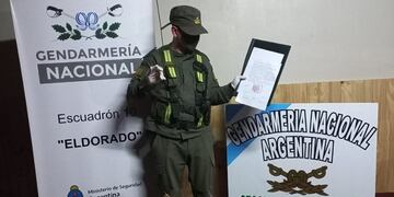 Dejan abandonados dos bultos con marihuana en Puerto Piray.