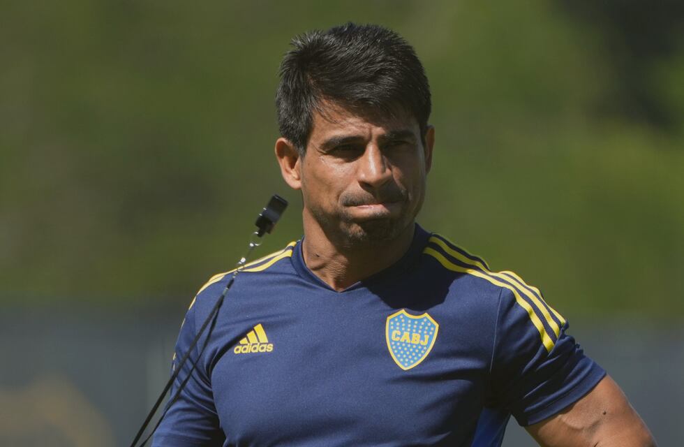 Boca se quedó sin director técnico: echaron a Hugo Ibarra