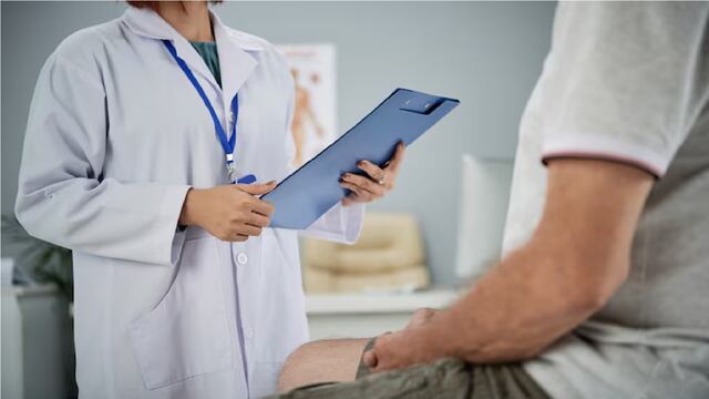 Debate por el aumento en las cuotas de las prepagas en Córdoba y Argentina.