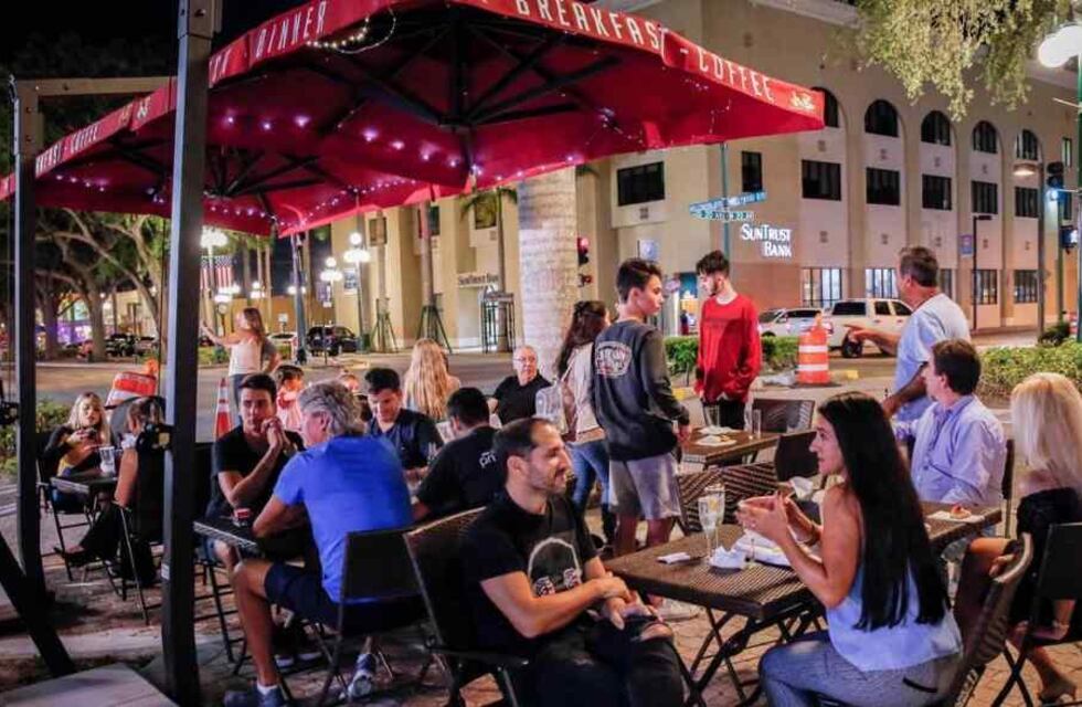 Coronavirus: estos son los distritos de “mayor riesgo” que deberán limitar la actividad nocturna