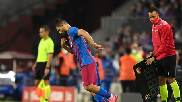 El debut del "Kun" Agüero en el Barcelona fue con victoria frente al Valencia. (La Voz)