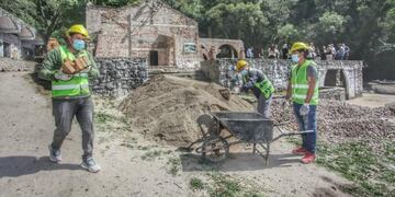 Comenzaron los trabajos para recuperar la primera confitería de San Javier.