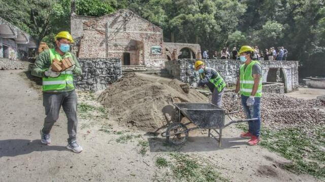 Comenzaron los trabajos para recuperar la primera confitería de San Javier.