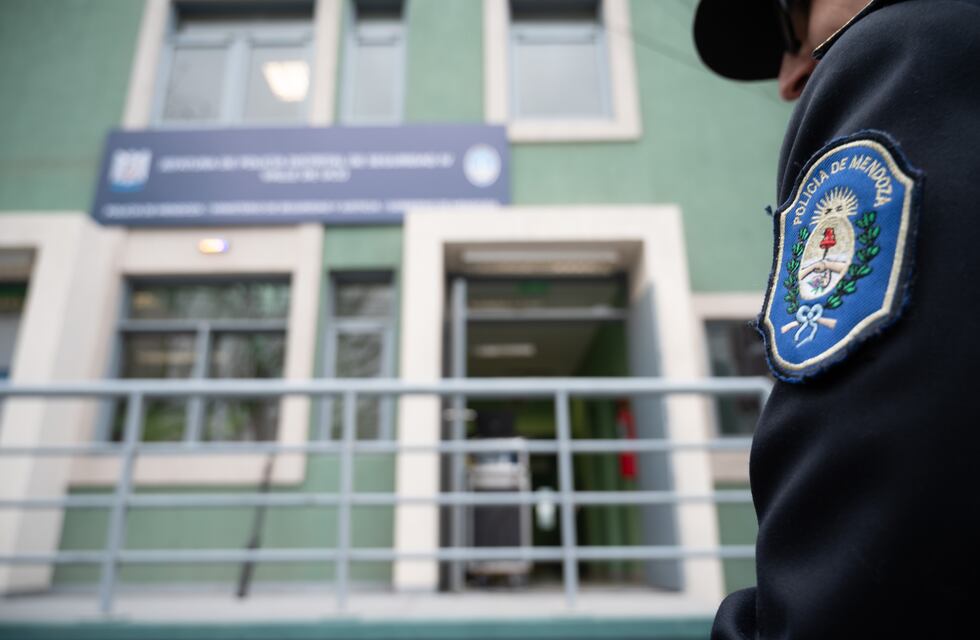 Un nene de 2 años se atragantó con un chupetín y una maniobra evitó el peor final: qué hicieron