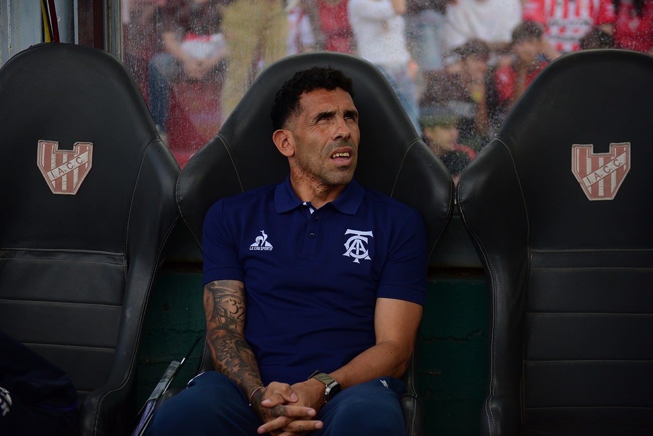 Instituto y Talleres se enfrentaron por la Liga Profesional. (José Gabriel Hernández / La Voz)