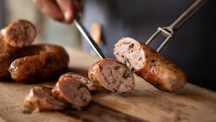 Con solo 4 ingredientes, la receta de chorizos caseros.