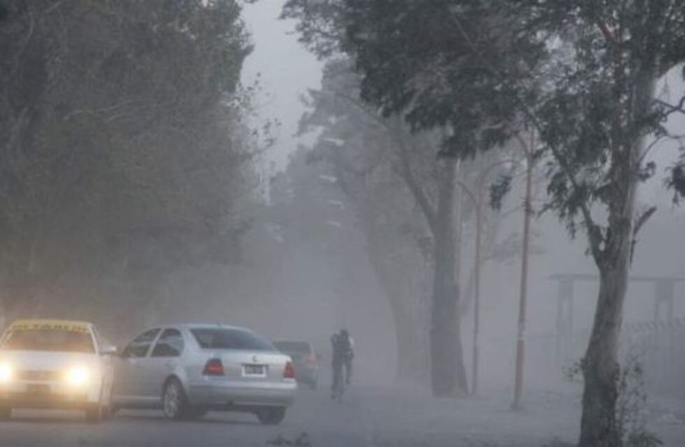 San Juan: suspenden la vacunación en el AutoVac por un fuerte viento sur