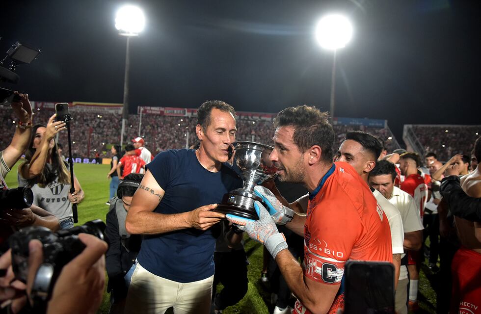 En fotos el 2022 de Instituto: regreso con Gloria a Primera