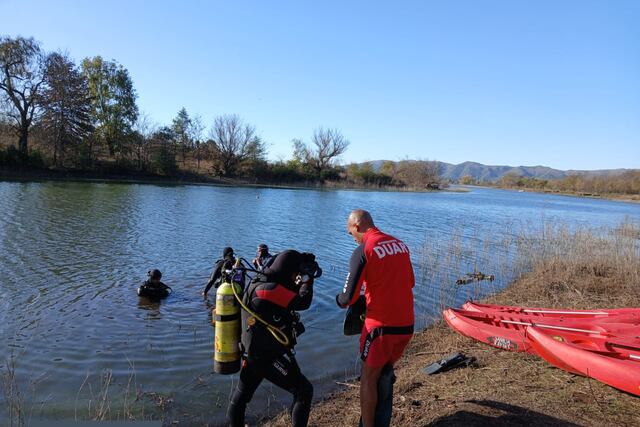 Este jueves 5 de junio, encontraron muerto al hombre que había desaparecido en el lago Los Molinos.