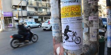 Ola de robos, con violentos asaltos en Córdoba perpetrados por motochoros ( Javier Ferreyra).