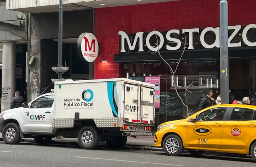 Tragedia en Córdoba: murió una joven que se atragantó con comida en un local del Centro