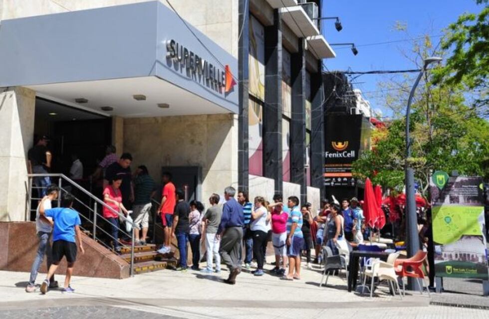 La oposición intimó al banco Supervielle de San Luis