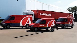 Andreani, la empresa líder de logística ofrece empleo para estudiantes o graduados de las carreras de Administración de Empresas, Logística, entre otras. Gentileza: C5N.
