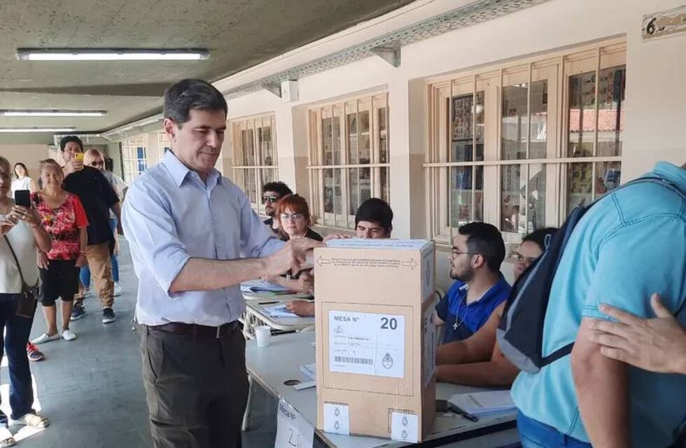 Catamarca define gobernador: vótó José Jalil Colomé y destacó la catidad de personas en las escuelas