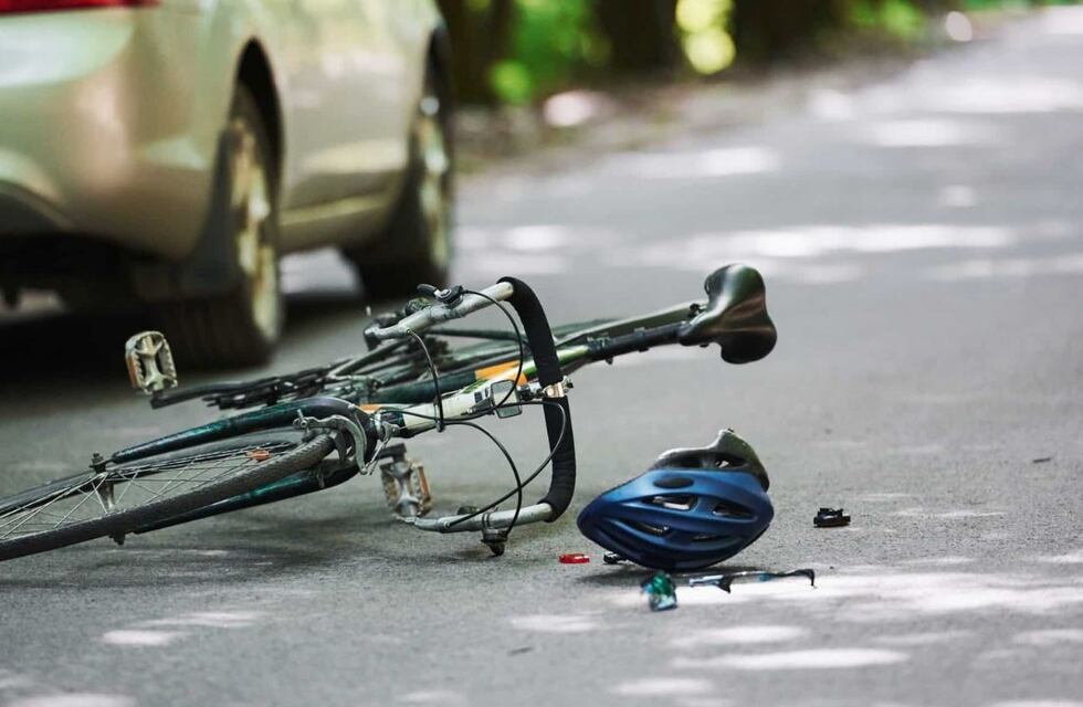 Córdoba fatal: un ciclista murió luego de ser embestido por un camión