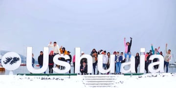 Alumnos disfrutaron de La noche más larga y conocieron los espacios del municipio.