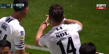Tomás Molina, ex-Talleres, marcó el 1-0 a favor de Central Córdoba ante Belgrano y celebró con la "T"  (Captura de pantalla).