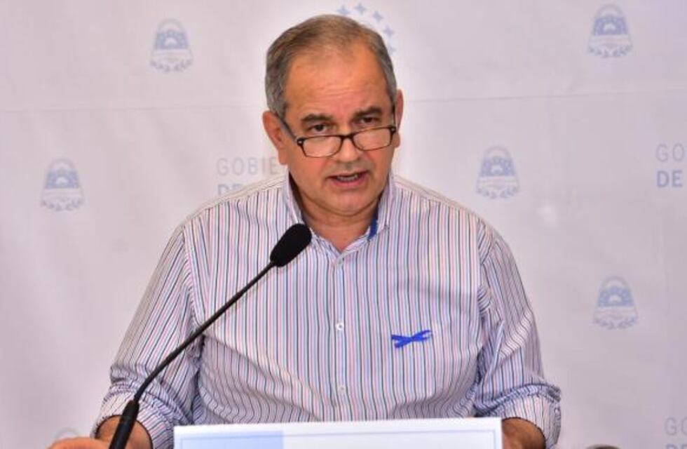 Aníbal Gómez vuelve a ocupar el ministerio sobre la calle Santa Fe