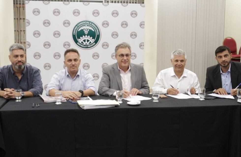 Firmaron el convenio para incorporar cámaras de seguridad privadas al Centro de Monitoreo