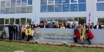 Oberá: oficialmente fue puesto en funciones el Edificio de Tribunales.