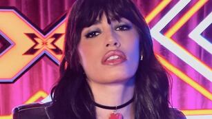 En corpiño y frente al espejo, Lali Espósito levantó la temperatura en Instagram