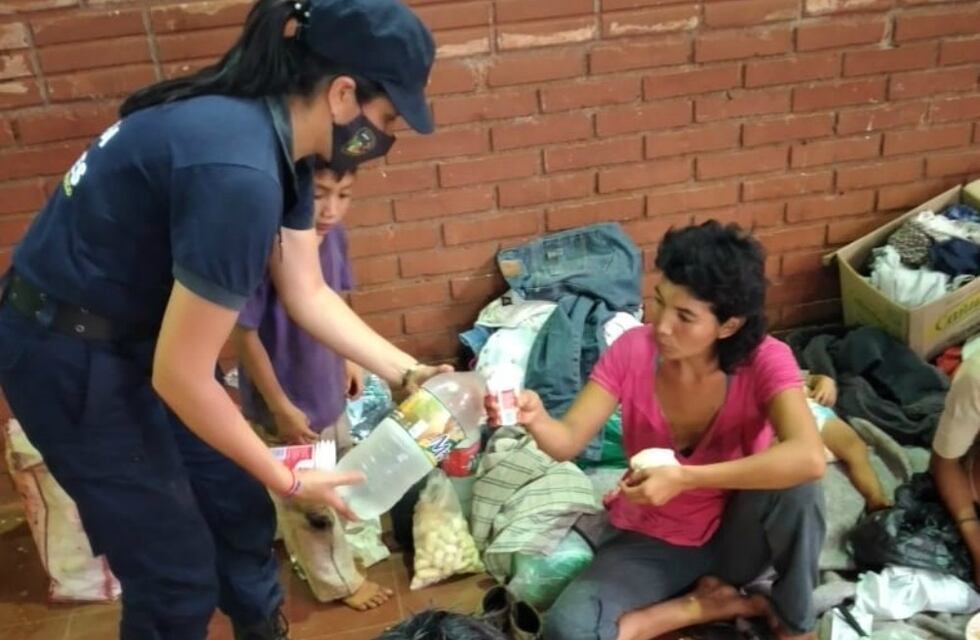 Regresaron a la aldea Tekoa Sapucay los integrantes de la comunidad Mbyá que fueron evacuados por los incendios