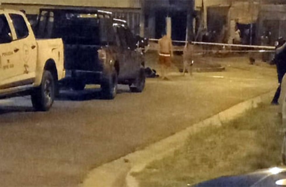 Un joven intentó huir corriendo y lo mataron por la espalda