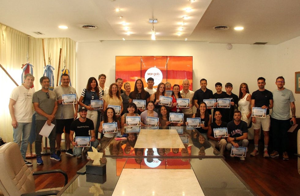 Deportistas carlospacenses fueron reconocidos por sus logros en diferentes competencias