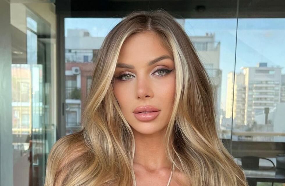 Romina Malaspina arrasó en las redes con un top de brillos y espalda descubierta