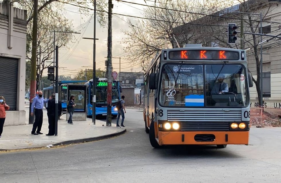 Confirman el paro de colectivos en Rosario desdoblado desde este martes