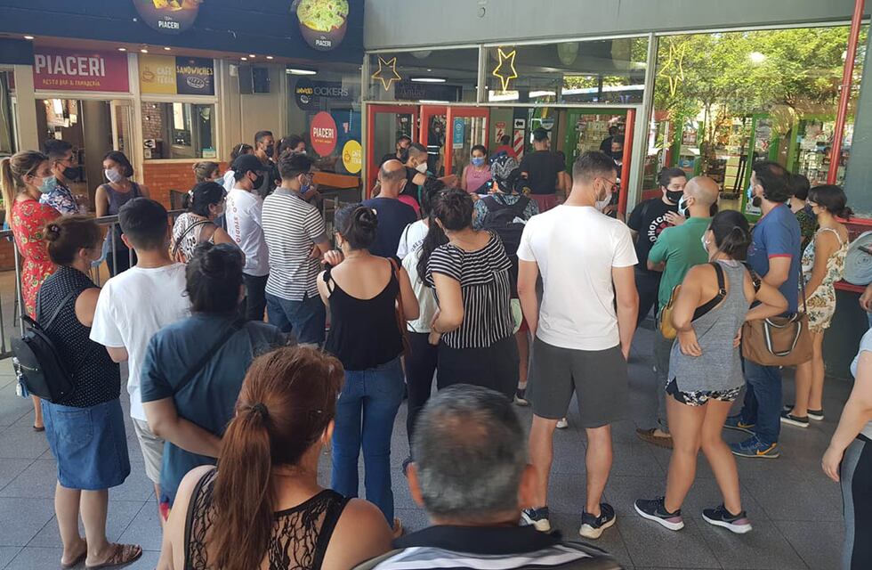 Aumentos de casos de COVID-19: cuáles son las provincias que están en riesgo sanitario