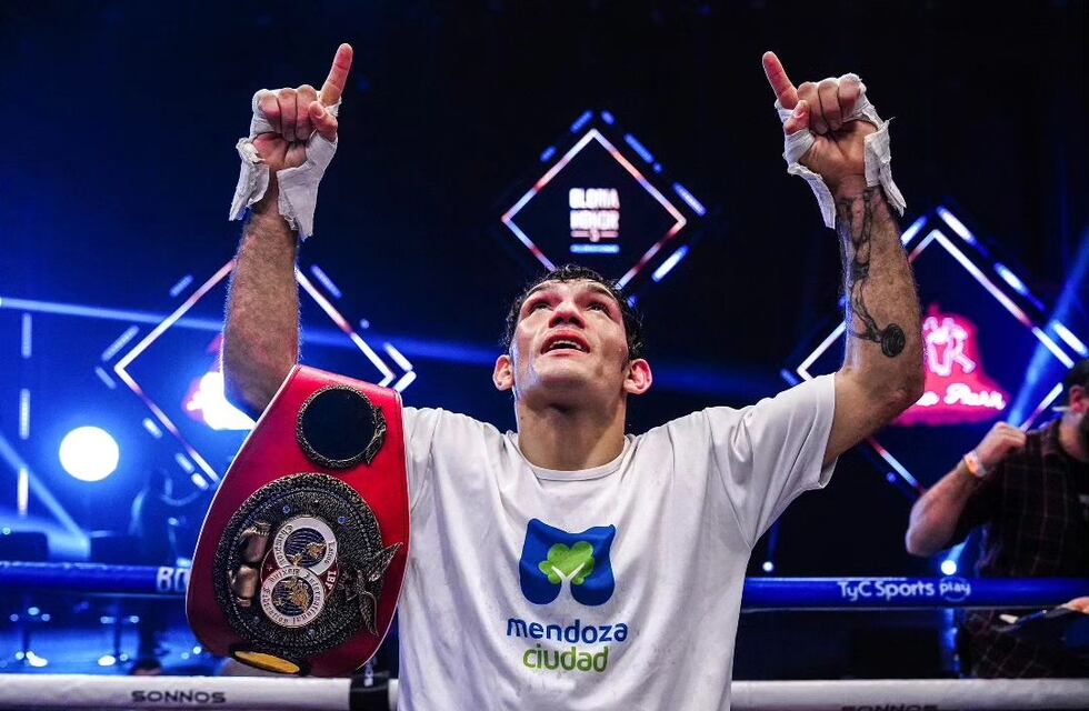 “Titán” Intercontinental: el mendocino Juan Carrasco se quedó con el título de la FIB en el Luna Park