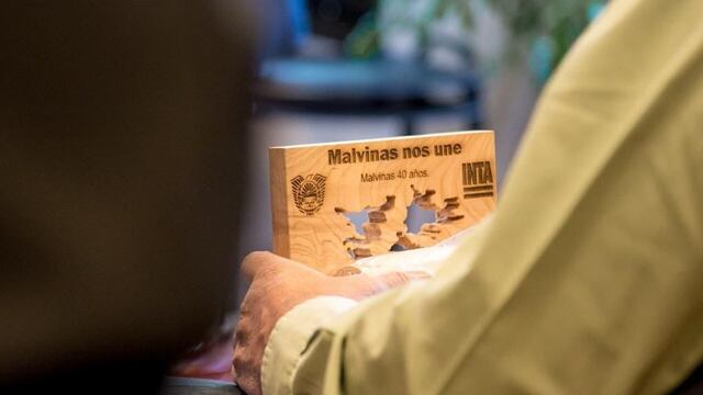 INTA Ushuaia: homenajearon a empleados Ex-combatientes de Malvinas