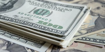 El dólar blue sigue cerca de los $500 en Rosario