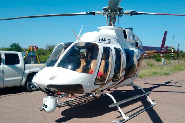 Un helicóptero recorrió la cuenca del Río Atuel para registrar el caudal (Infohuella)