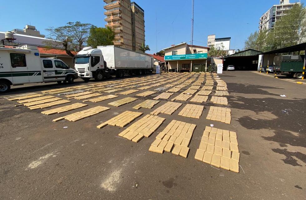 Gendarmería Nacional incautó casi cuatro toneladas de marihuana