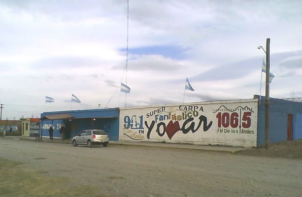 Siete policías atacaron a un joven a la salida de un boliche y le quebraron el tobillo