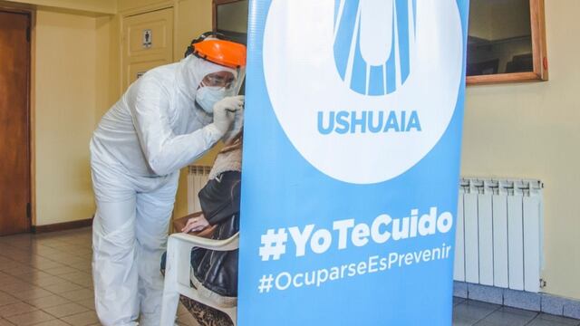 Ushuaia: comenzaron las jornadas de hisopados en el Cine Packewaia