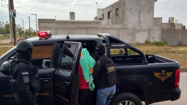 La FPA realizó dos allanamientos en Colonia Tirolesa.