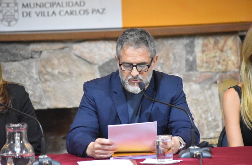 Victor Curvino solicitó a la Justicia que la Coopi devuelva el servicio de cloacas a los vecinos